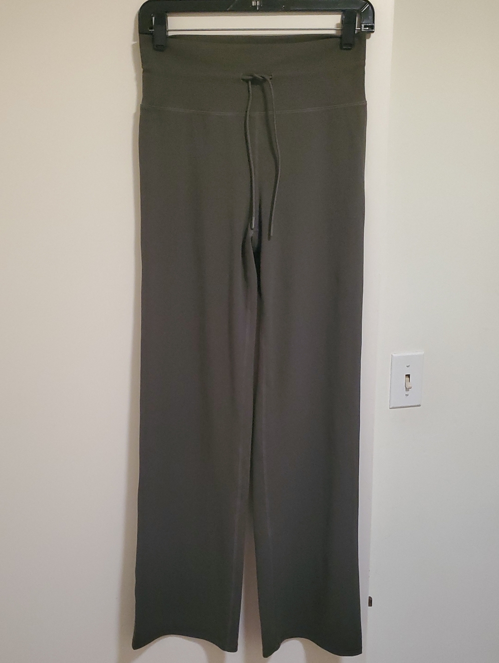 Vuori Daily Wide Leg Pants